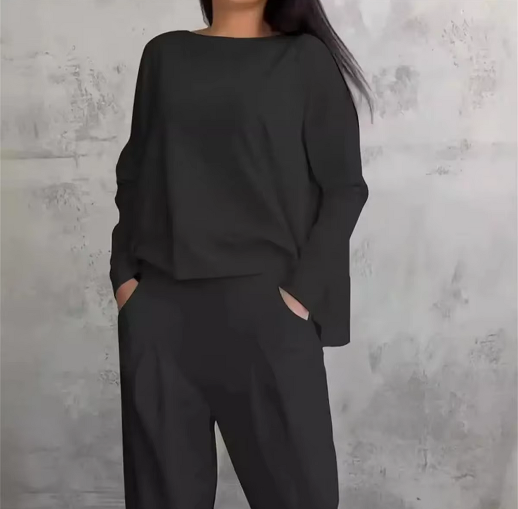 Valenzora | Women's Loungewear Set with Long-Sleeved Top and Relaxed Fit, Two-Piece