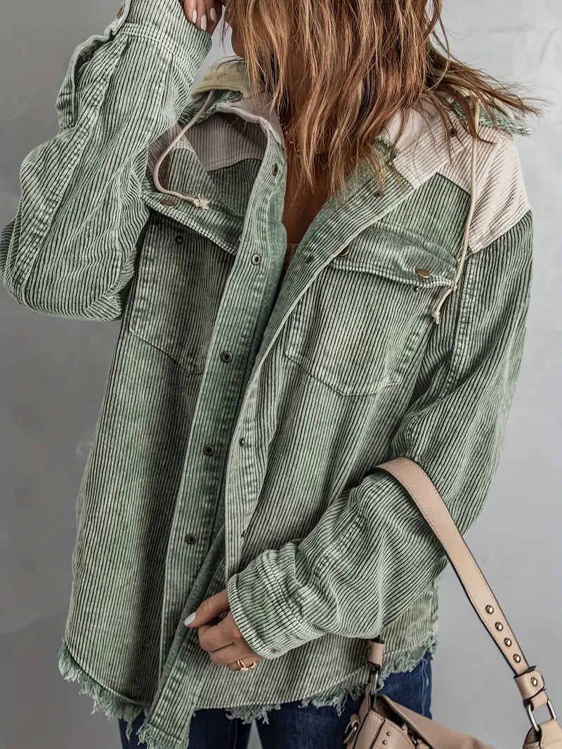 Effortless and trendy jacket