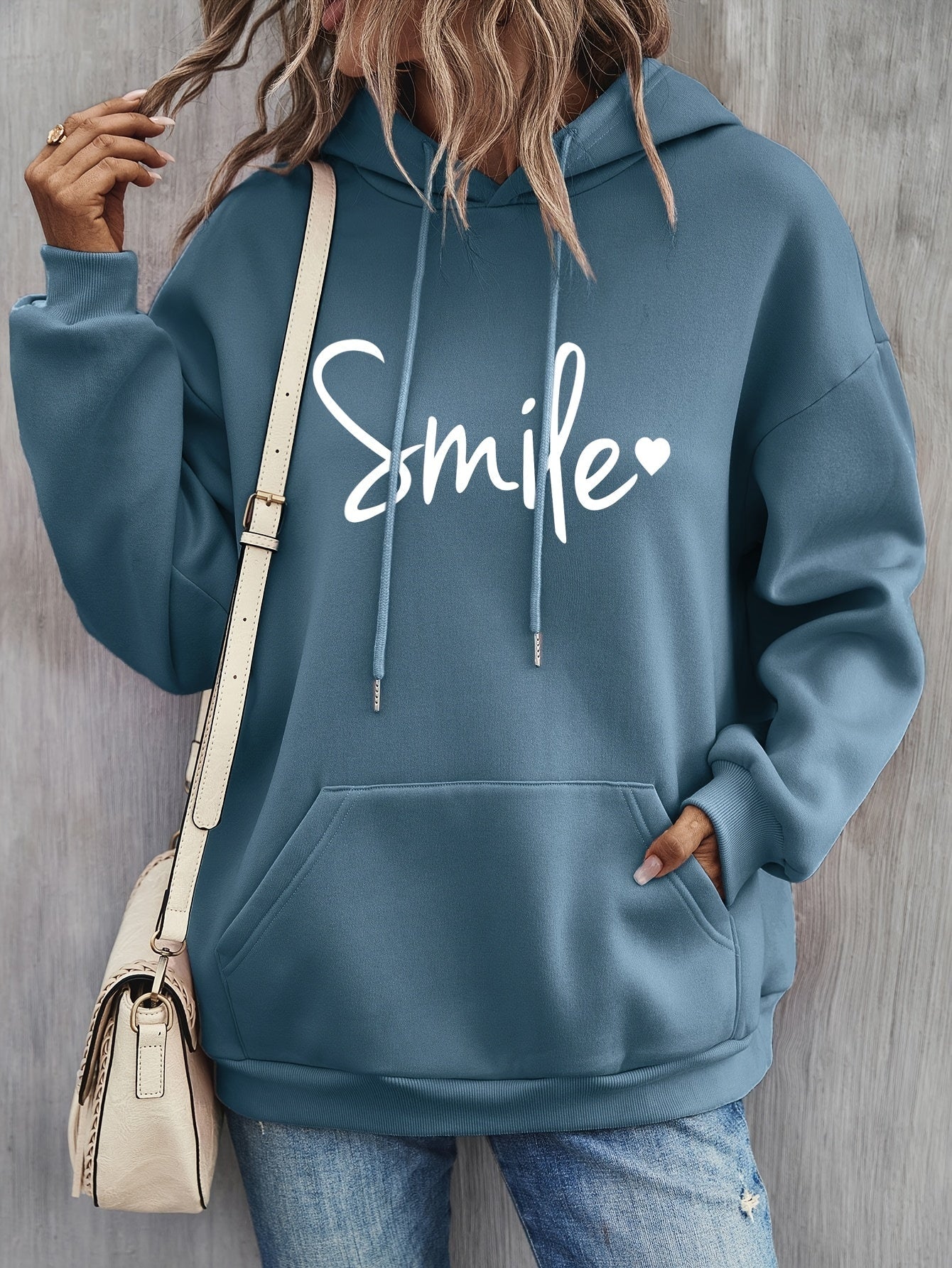 Valenzora | Gemütlicher Hoodie für Damen mit lässigem Lächeln-Print und Tunnelzug