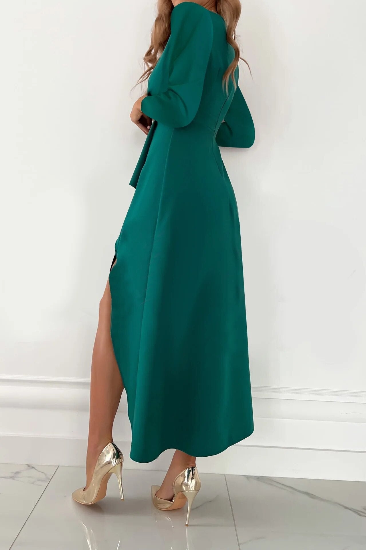 Valenzora | Elegantes Wickelkleid mit V-Ausschnitt und langen Ärmeln für Damen