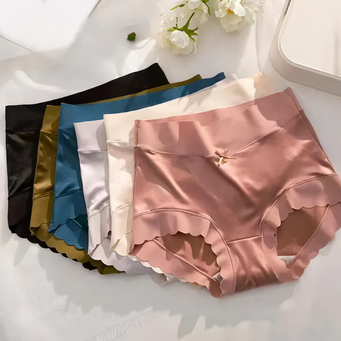 Valenzora | Zarte nahtlose Unterwäsche aus Seidensatin für Damen