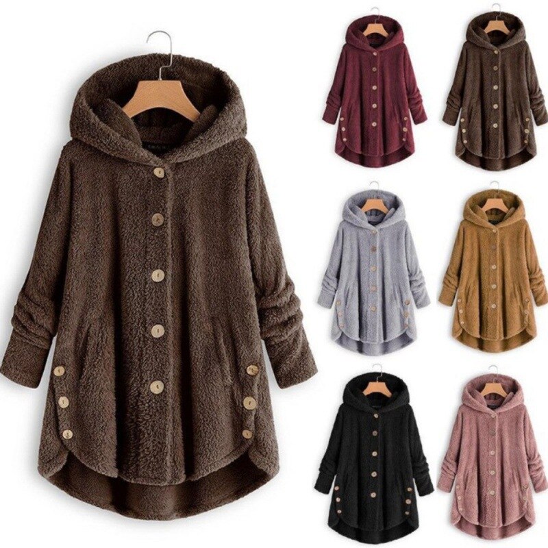 Valenzora hooded coat for women made of warm wool.