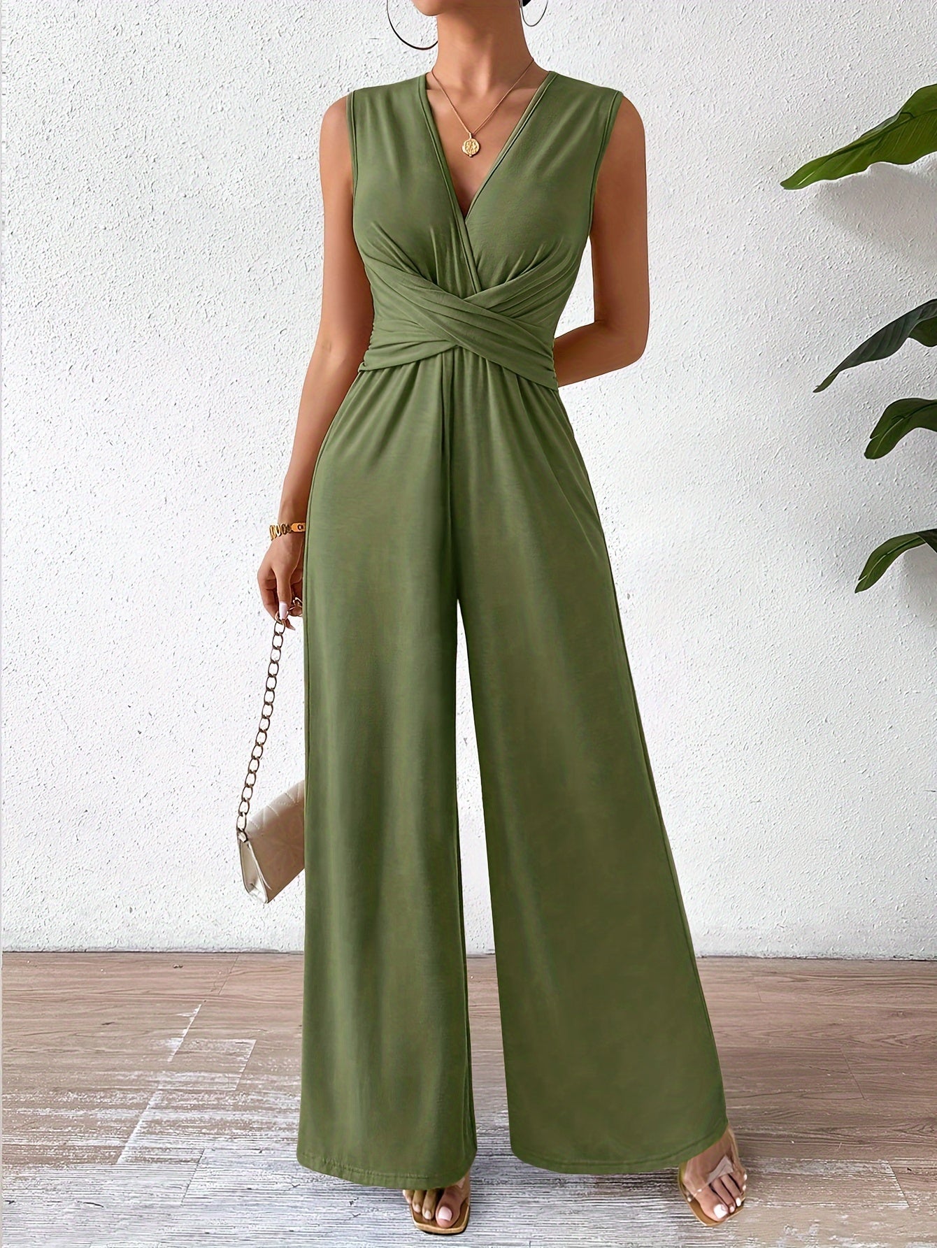 Valenzora | Eleganter ärmelloser Jumpsuit mit schmeichelhafter Passform