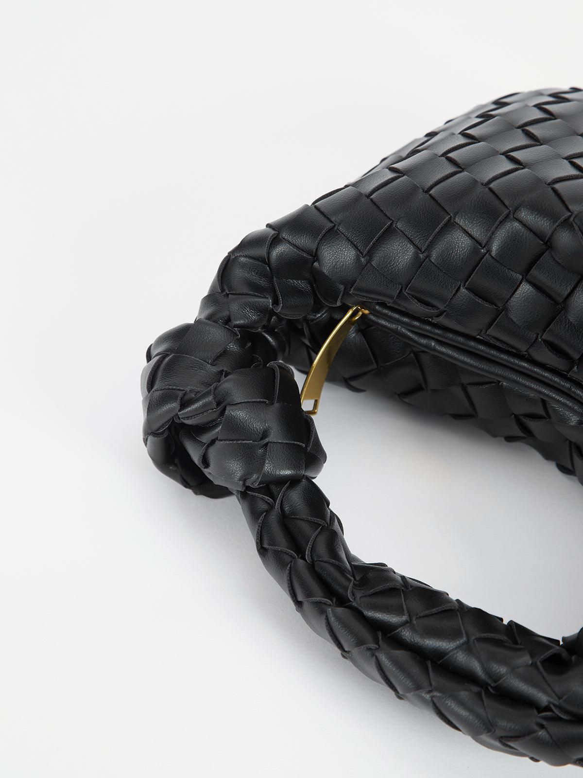 Valenzora | Lässiges und entspanntes Taschendesign