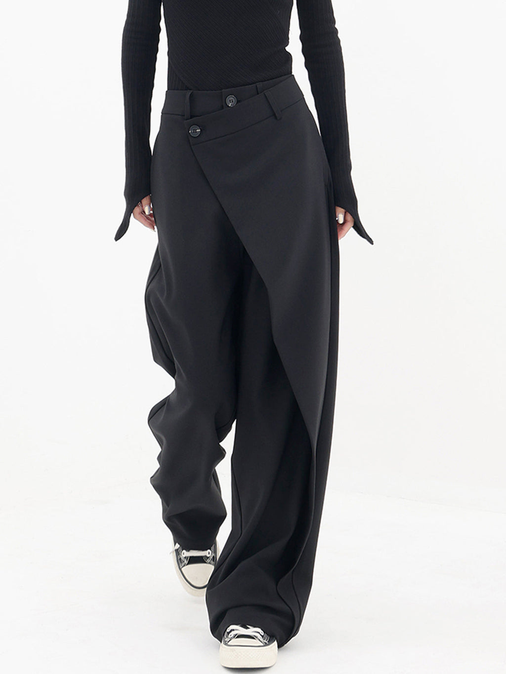Valenzora ASYMMETRISCHE BAGGY PANTS