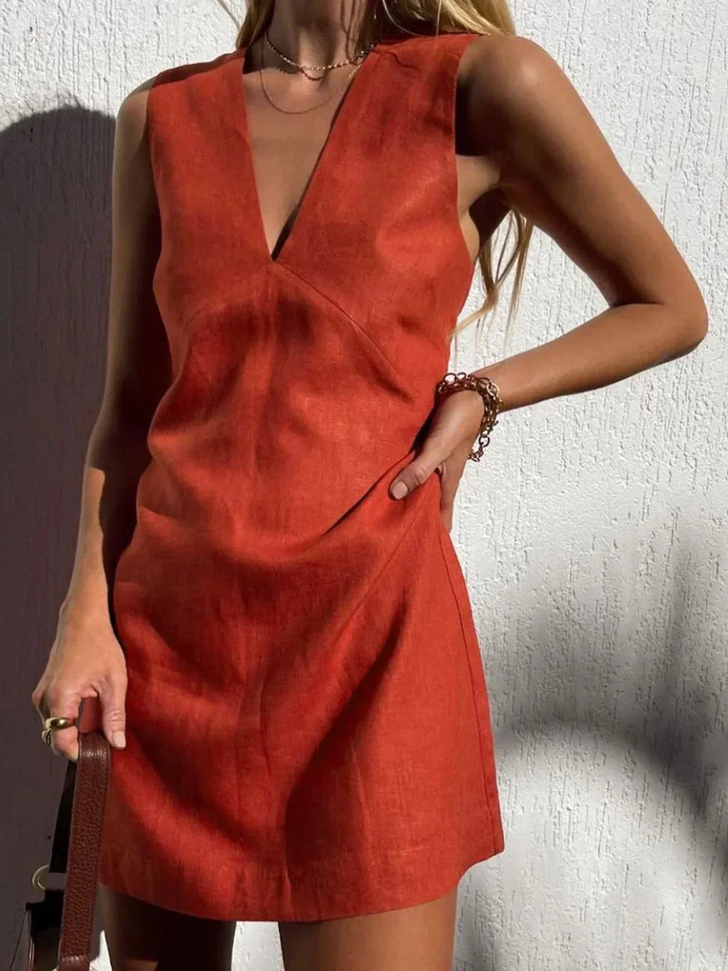 Valenzora | Lässiges V-Ausschnitt-Kurzkleid aus Baumwolle und Leinen