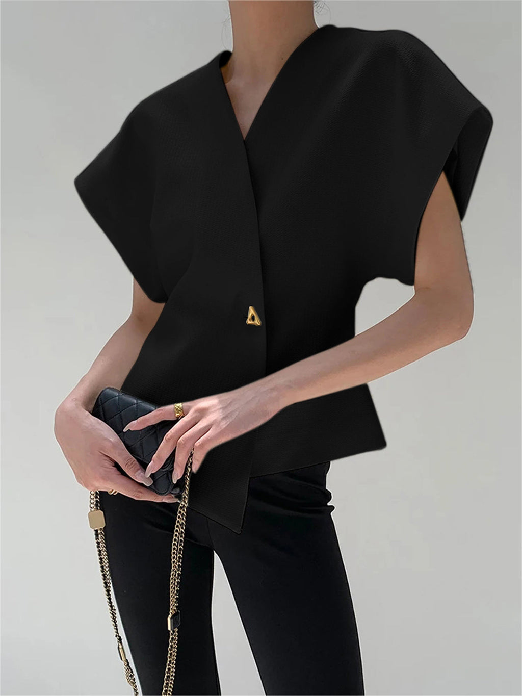 Valenzora | Asymmetrisches V-Ausschnitt-Top aus leichtem Stoff für Damen
