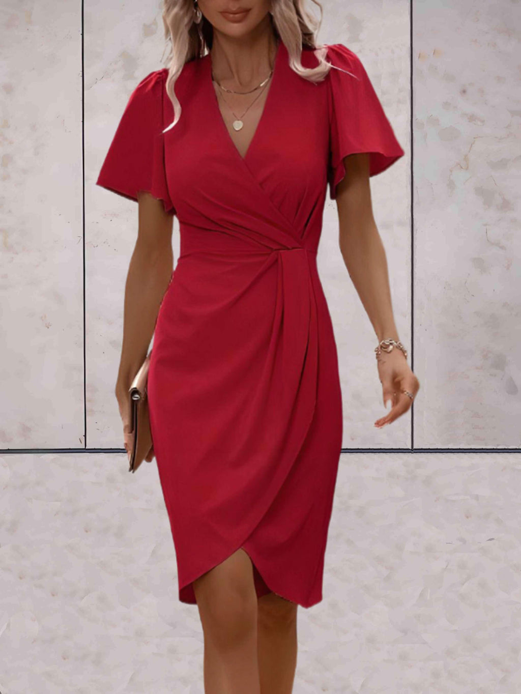 Valenzora | Tailliertes Kleid mit ausgestellten Ärmeln für Damen