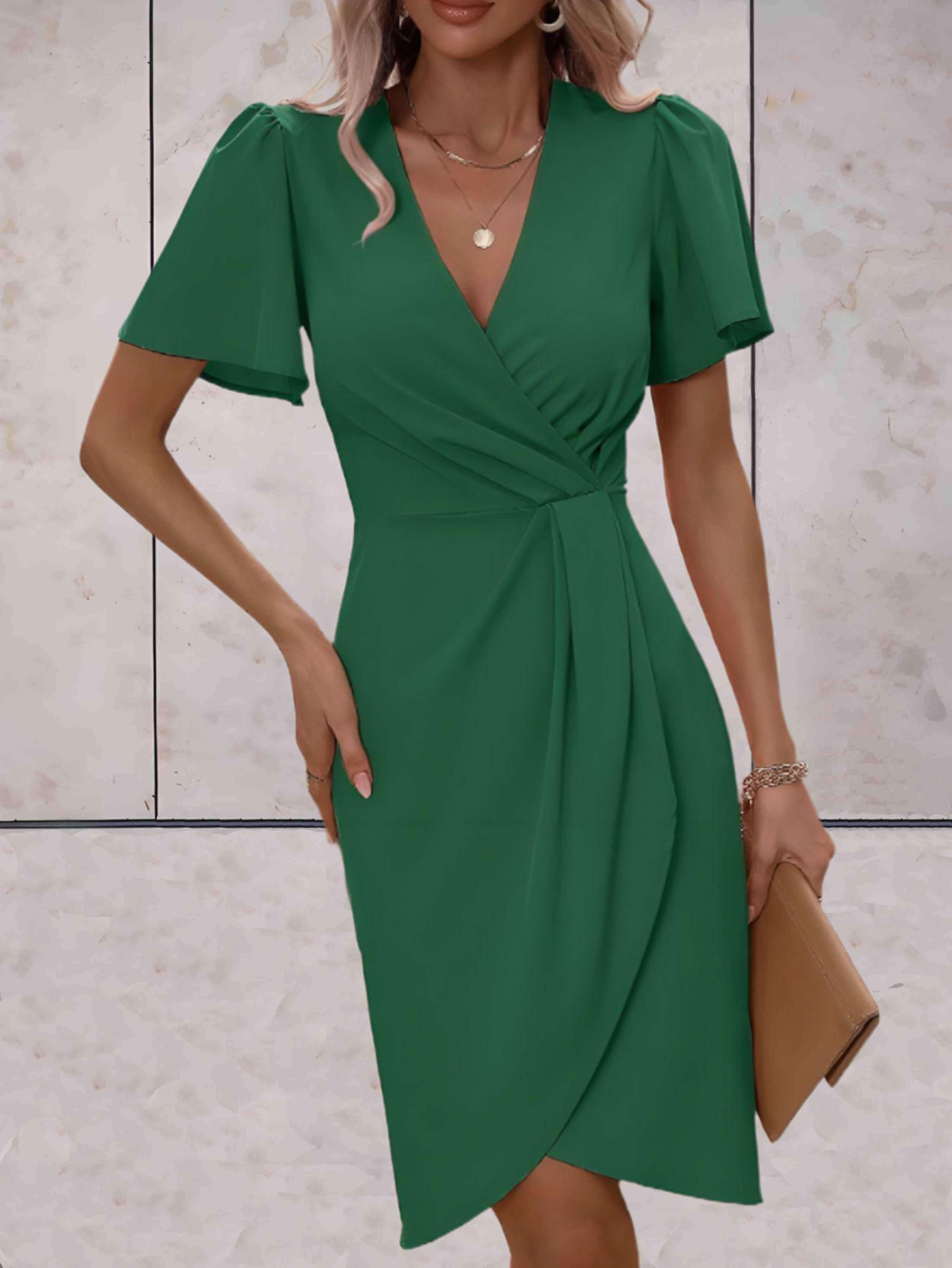 Valenzora | Tailliertes Kleid mit ausgestellten Ärmeln für Damen