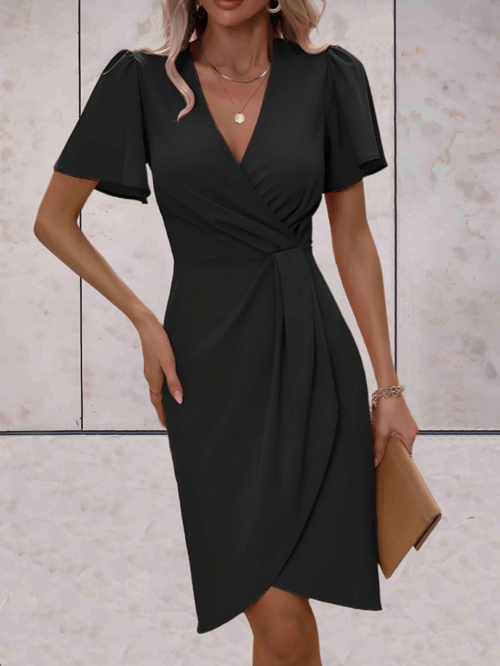 Valenzora | Tailliertes Kleid mit ausgestellten Ärmeln für Damen