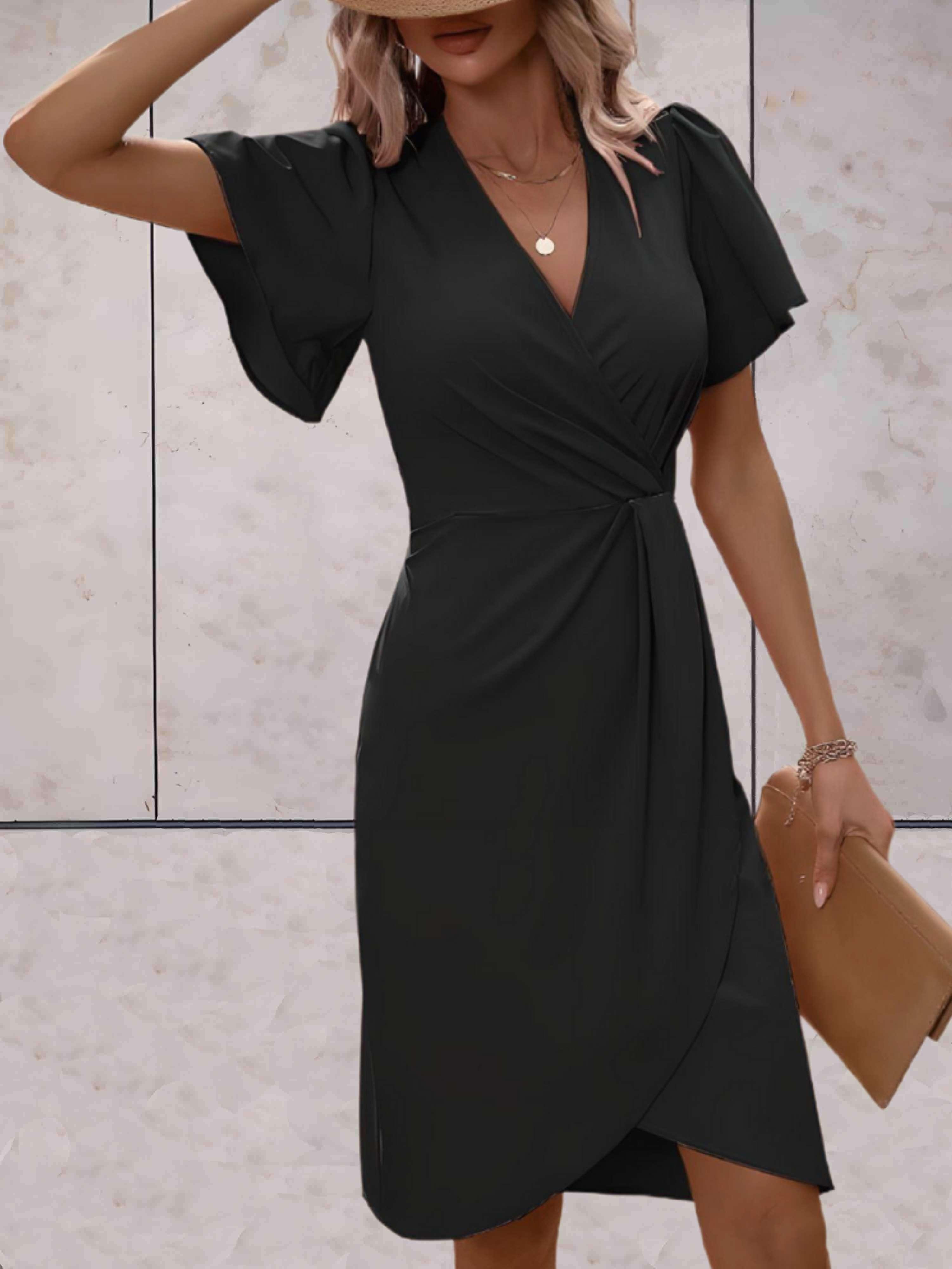 Valenzora | Tailliertes Kleid mit ausgestellten Ärmeln für Damen