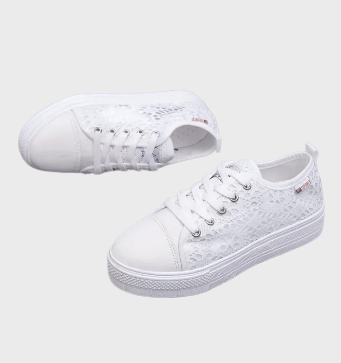 Valenzora | Stylish low-cut lace-up sneakers with side details and a secure fit