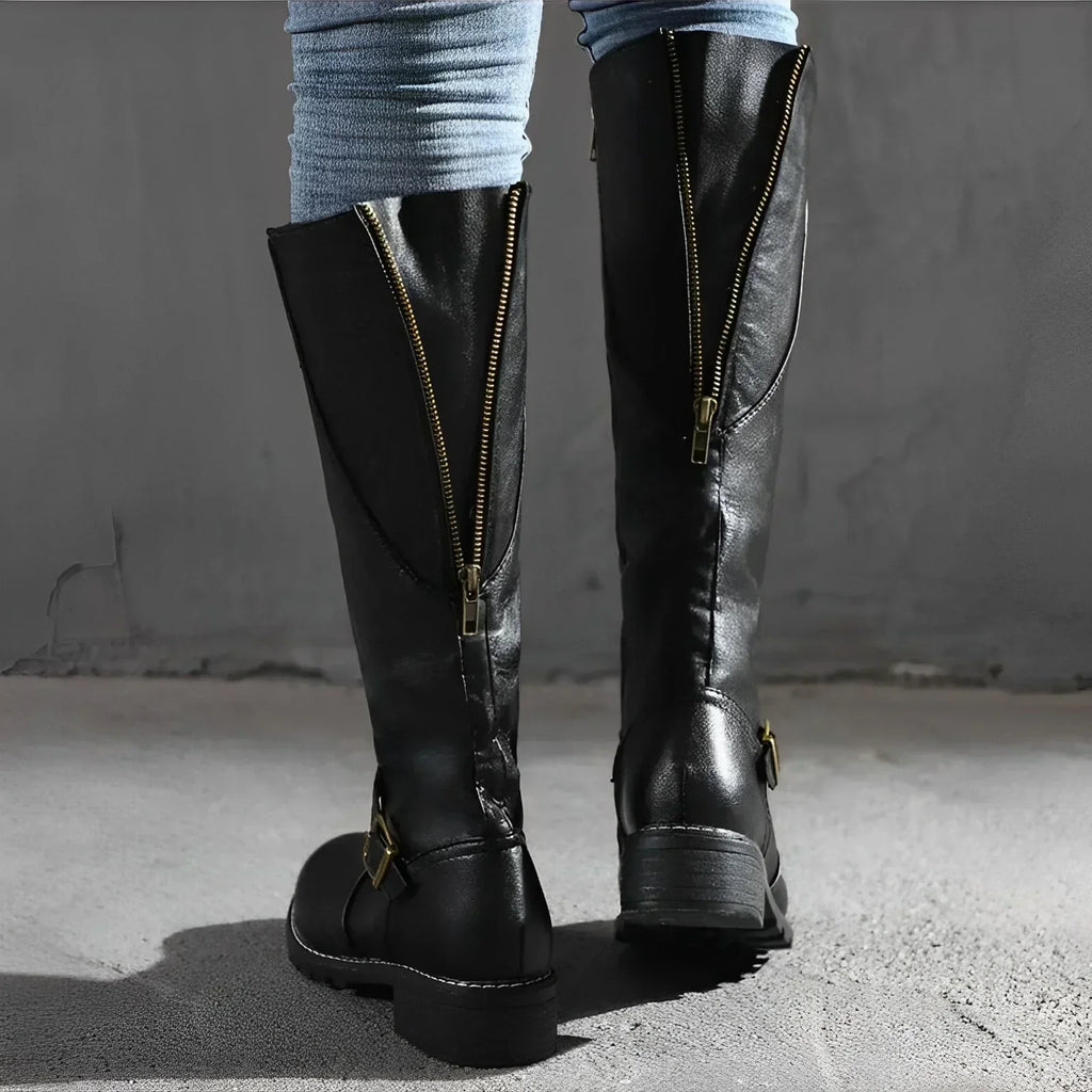 Valenzora | Stylish autumn long boots with metal clasp for women