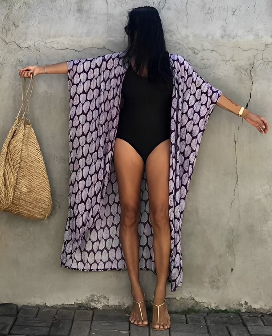 Valenzora Retro Kimono | Langer, gemusterter Strandkimono mit Gürtel für Damen