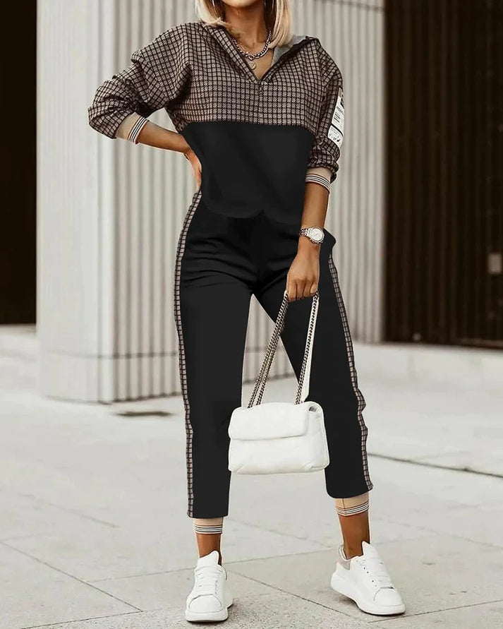 Valenzora | Comfortable and modern tracksuit for women
