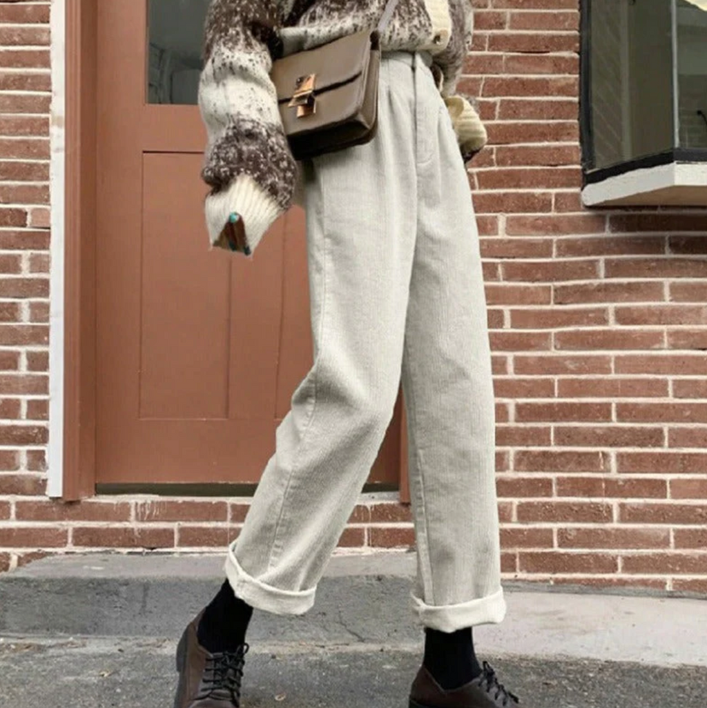 Valenzora | Corduroy Trousers