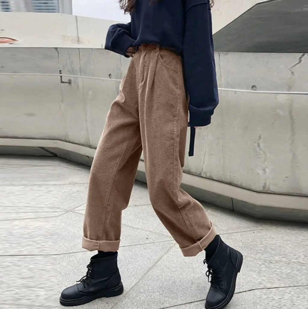 Valenzora | Corduroy Trousers