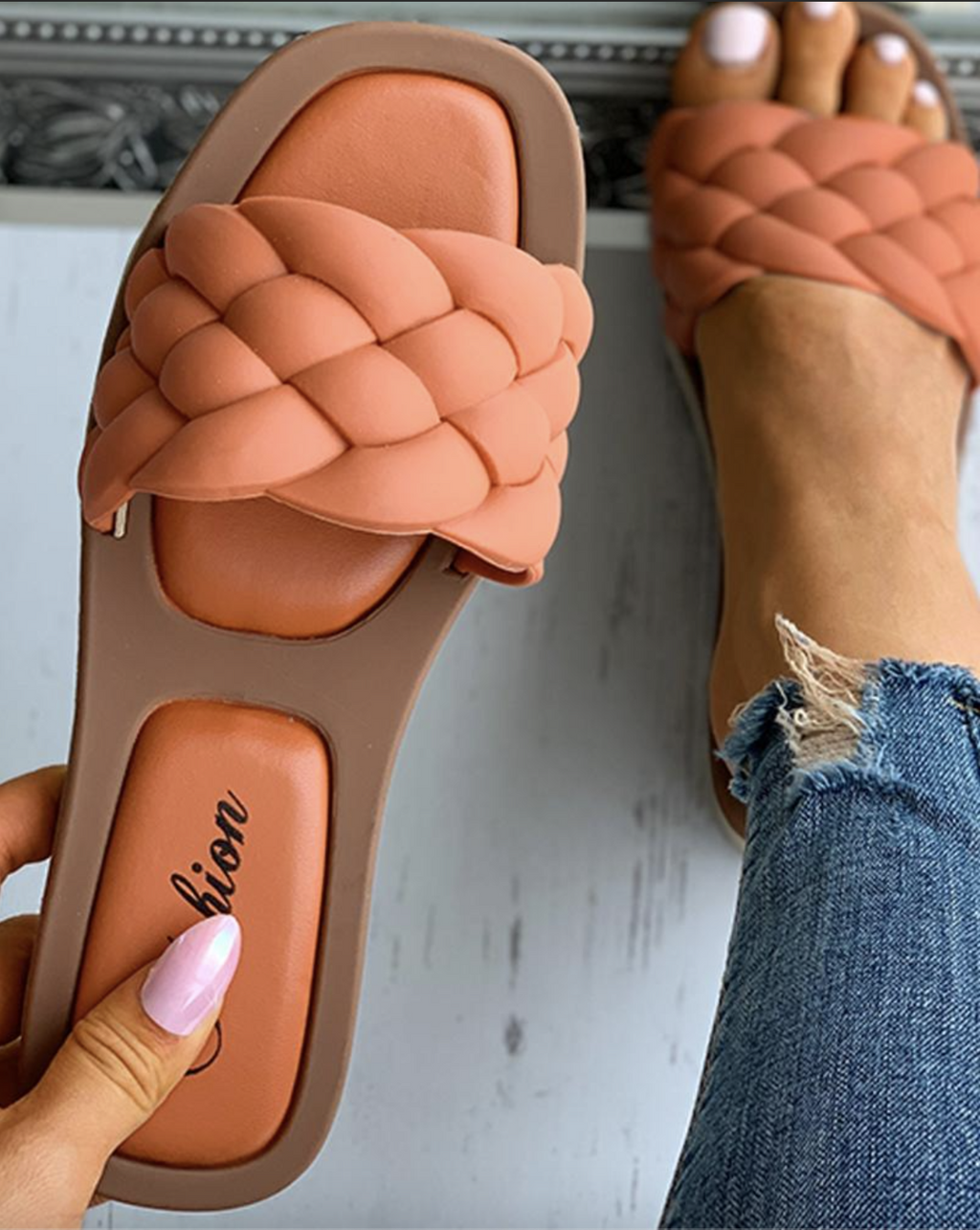 Stilvolle und bequeme Sandalen