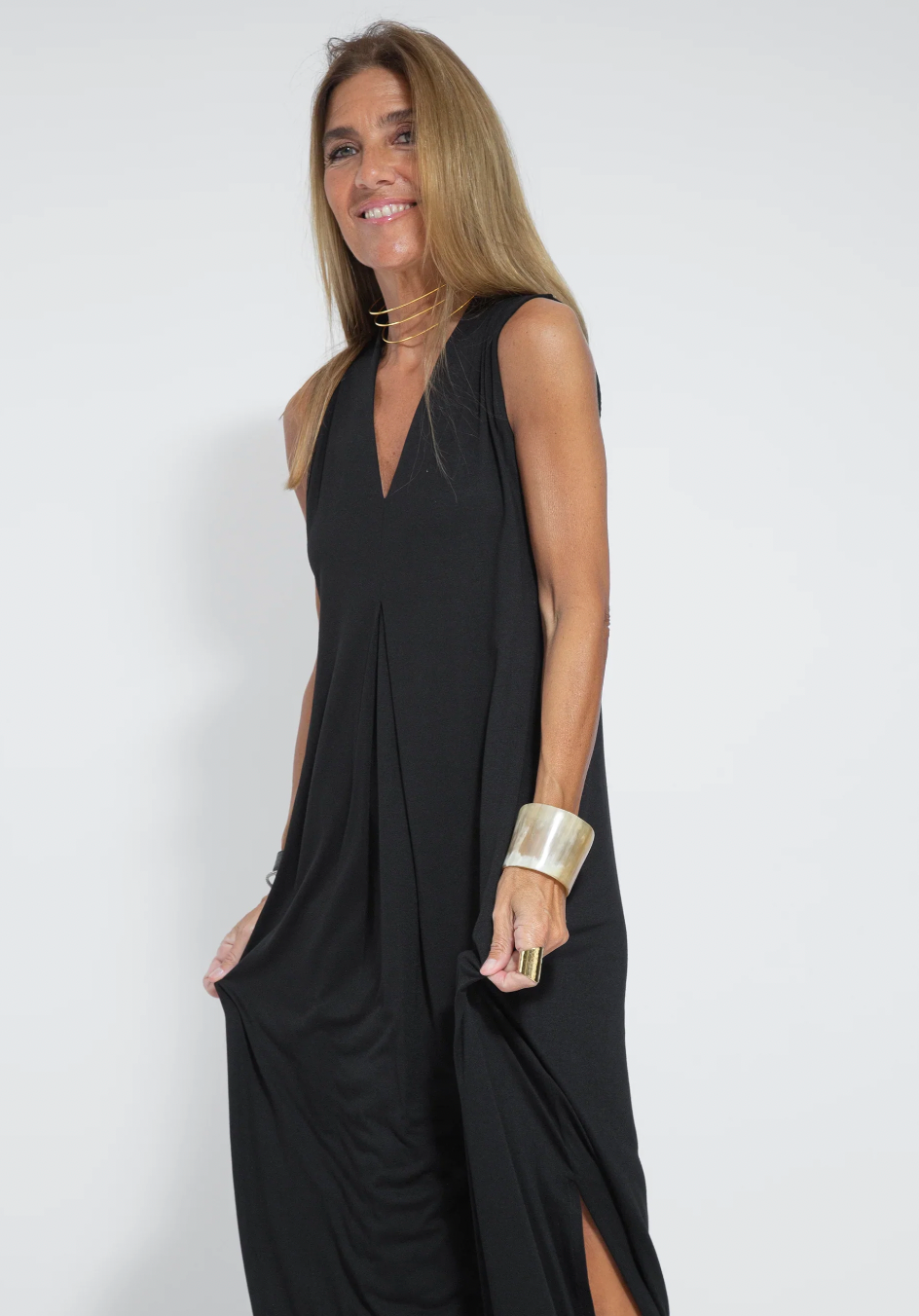 Valenzora | Set consisting of a long slimming dress and vest