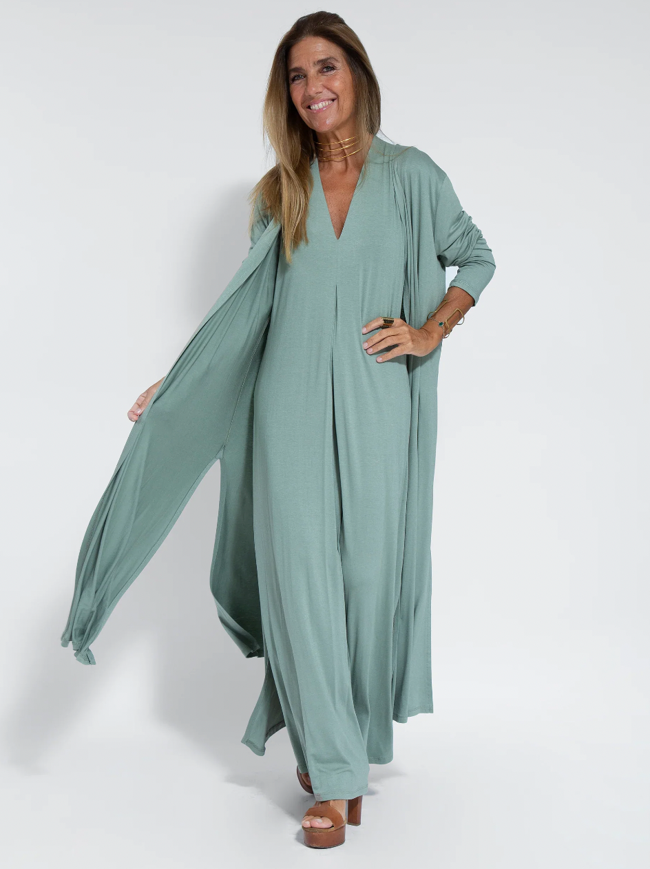 Valenzora | Set consisting of a long slimming dress and vest