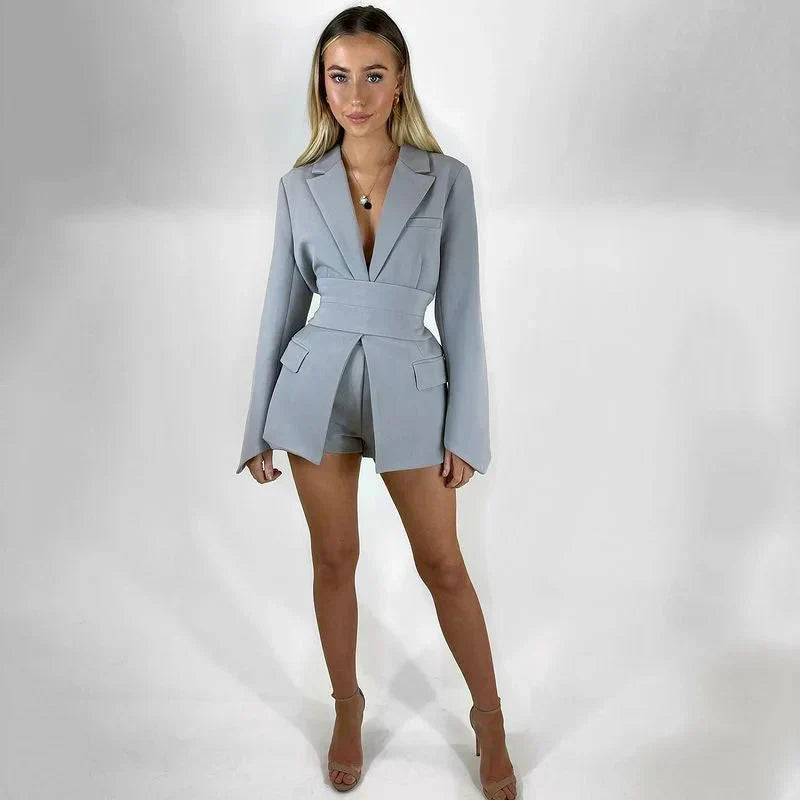 Valenzora | Long fitted women's jacket with belt