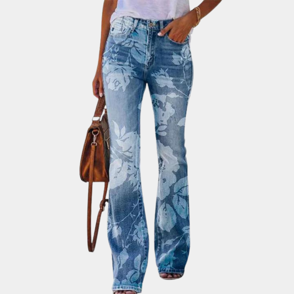 Valenzora | Damenjeans mit Schlag und Knopfdetails