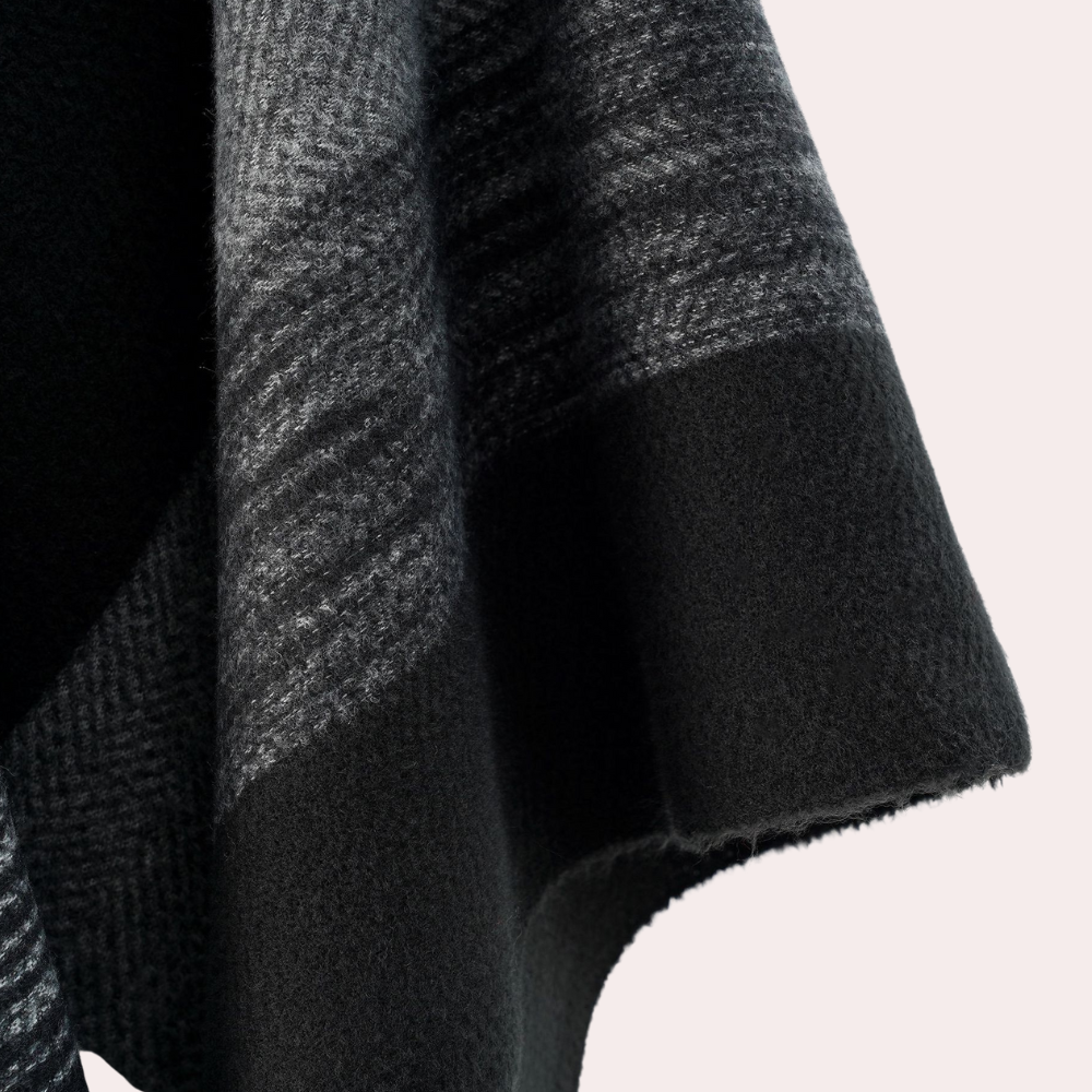 Valenzora | Stylischer Quastenschal für Damen