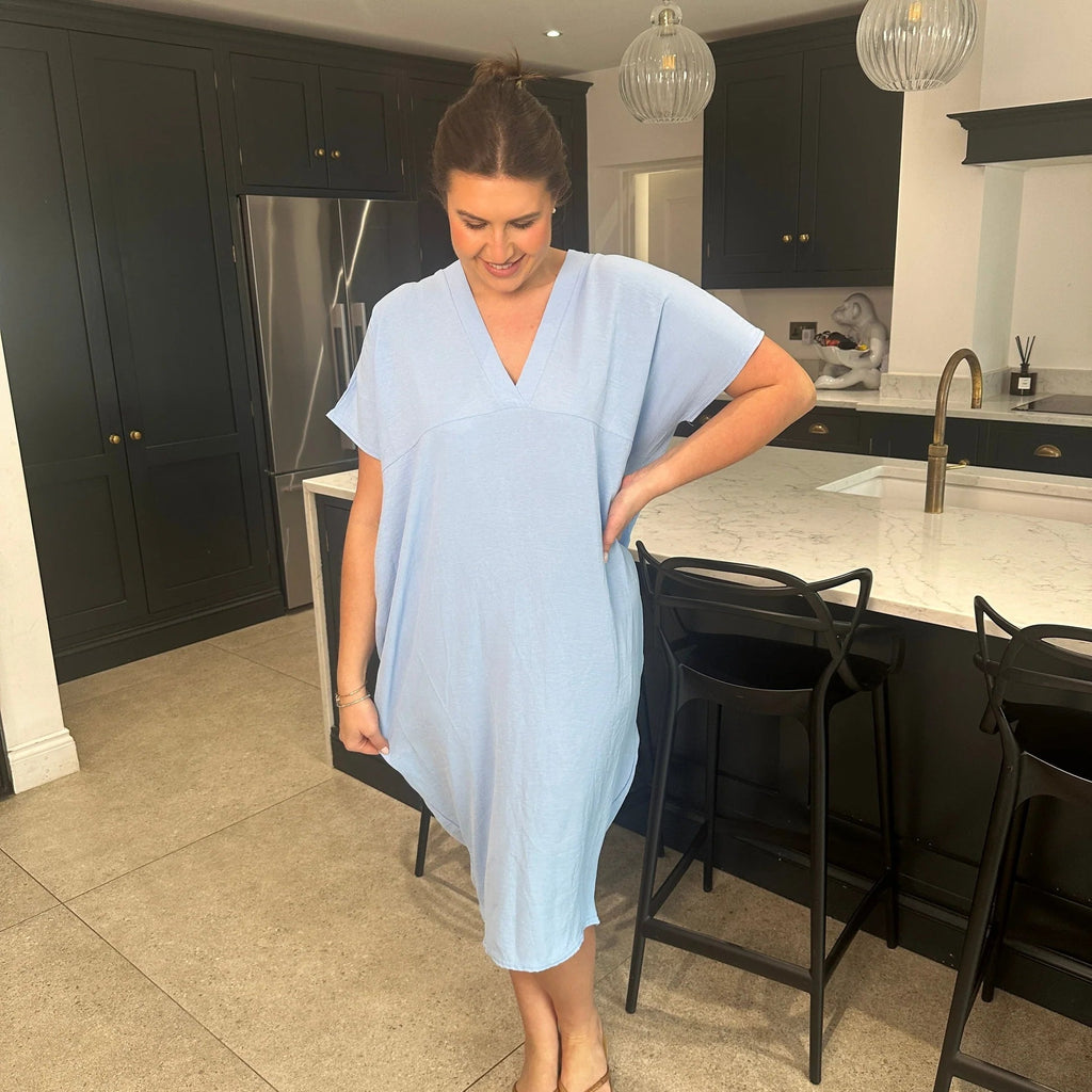 Kleid mit V-Ausschnitt | Unser Bestseller 2026
