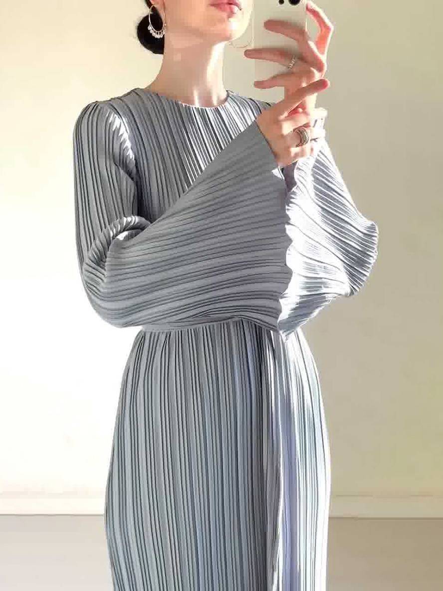 Valenzora | Long Flowing Dress Belt Round Neck Trumpet Sleeves Elegant Prom Evening