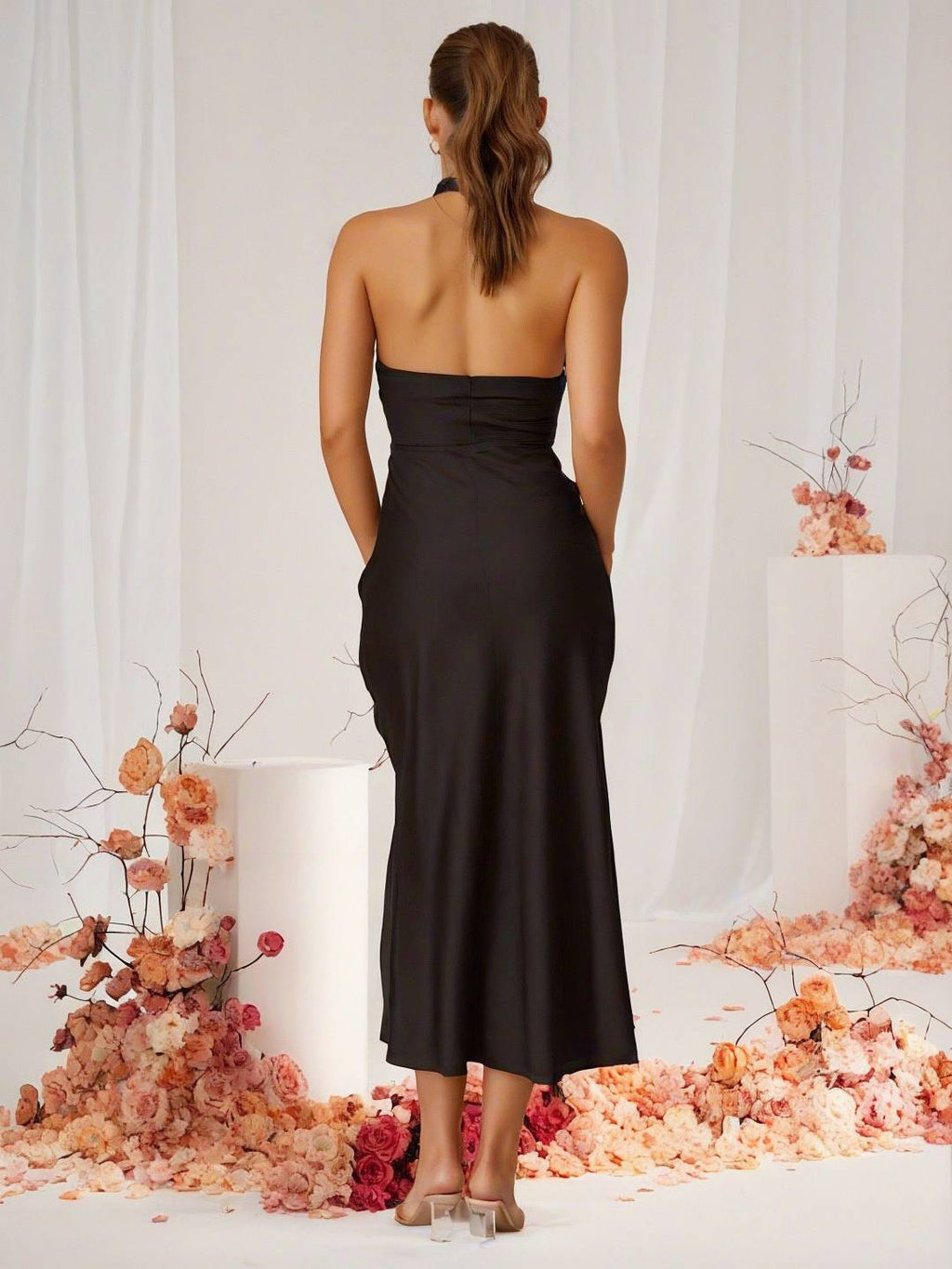 Valenzora | Brautjungfernkleid Satin Neckholder Rückenfrei Ärmellos Elegant Hochzeit Cocktail Zeremonie Gast