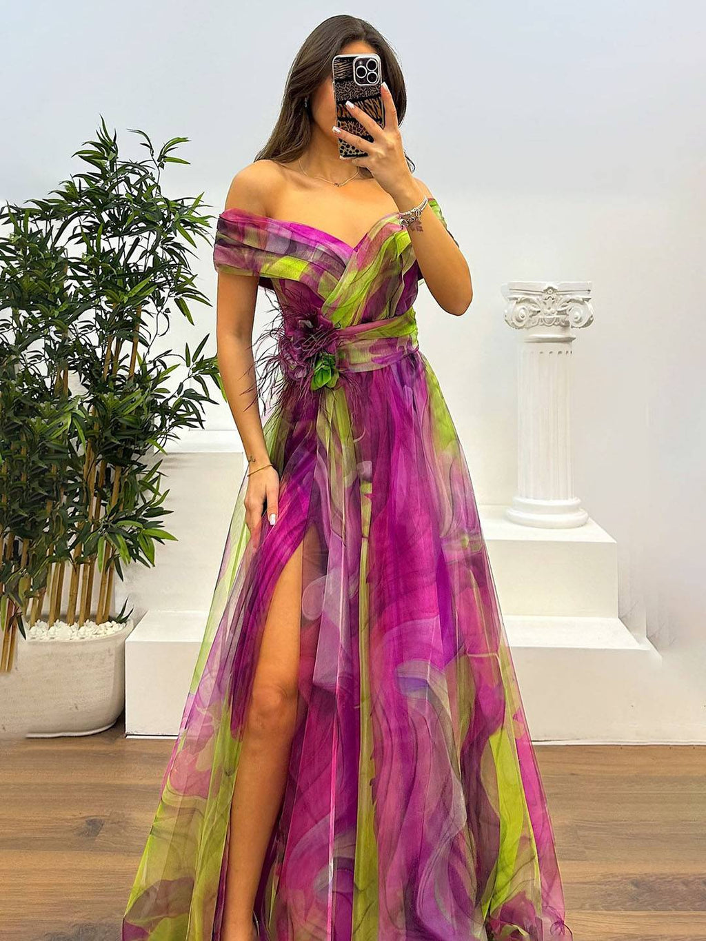 Valenzora | Gorgeous long dress made of printed tulle with a floral boat neckline, slit side, sleeveless, elegant, vintage, evening dress for women