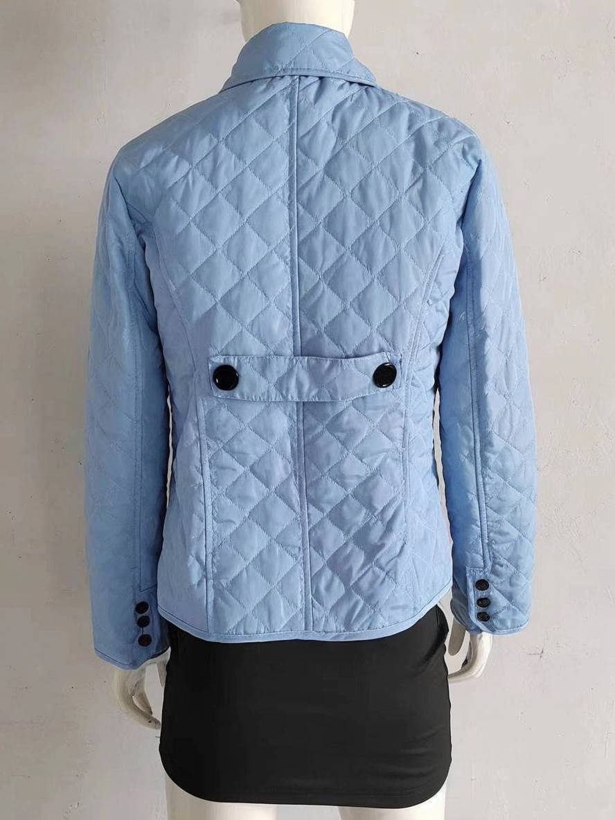 Valenzora | Kurzer einfarbiger Mantel mit Knopfleistentaschen, Revers, langen Ärmeln, elegante Freizeitjacke für Damen