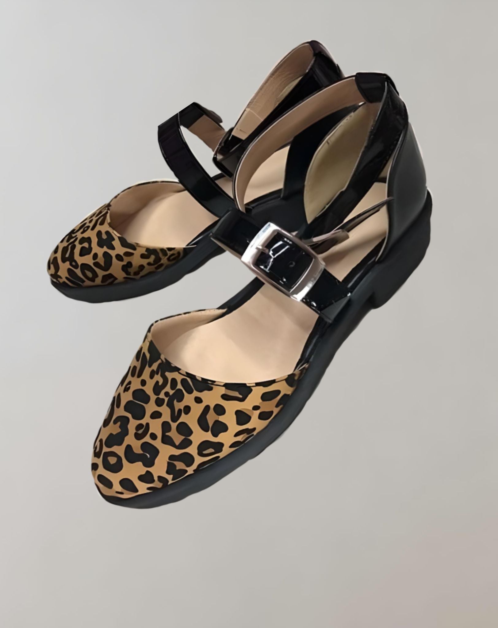 Valenzora | Closed Sandals with Random Design Shoes