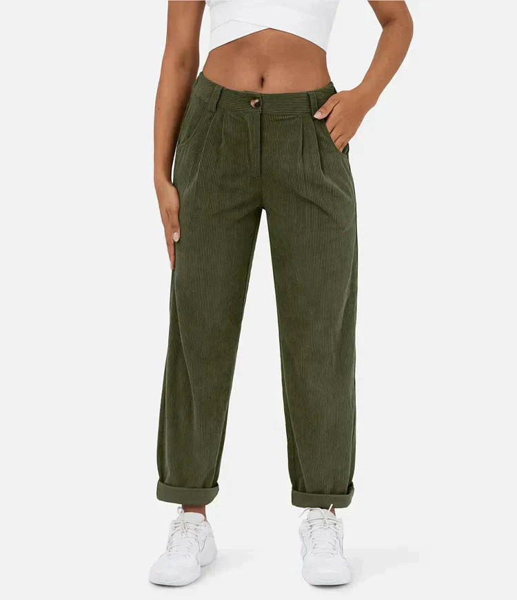 Women's trousers in corduroy look