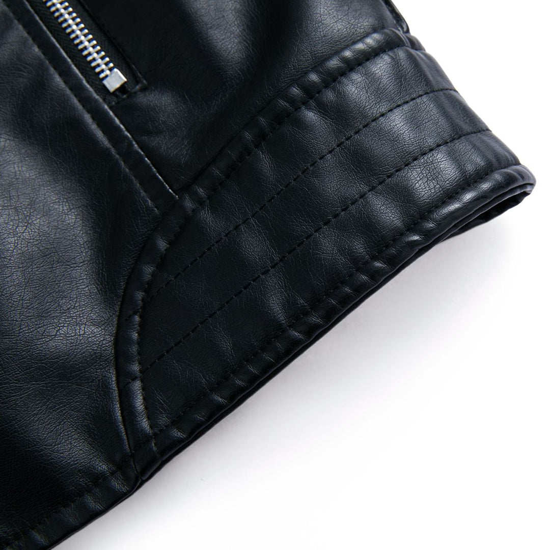 Einfaches und stilvolles Winterkleid
