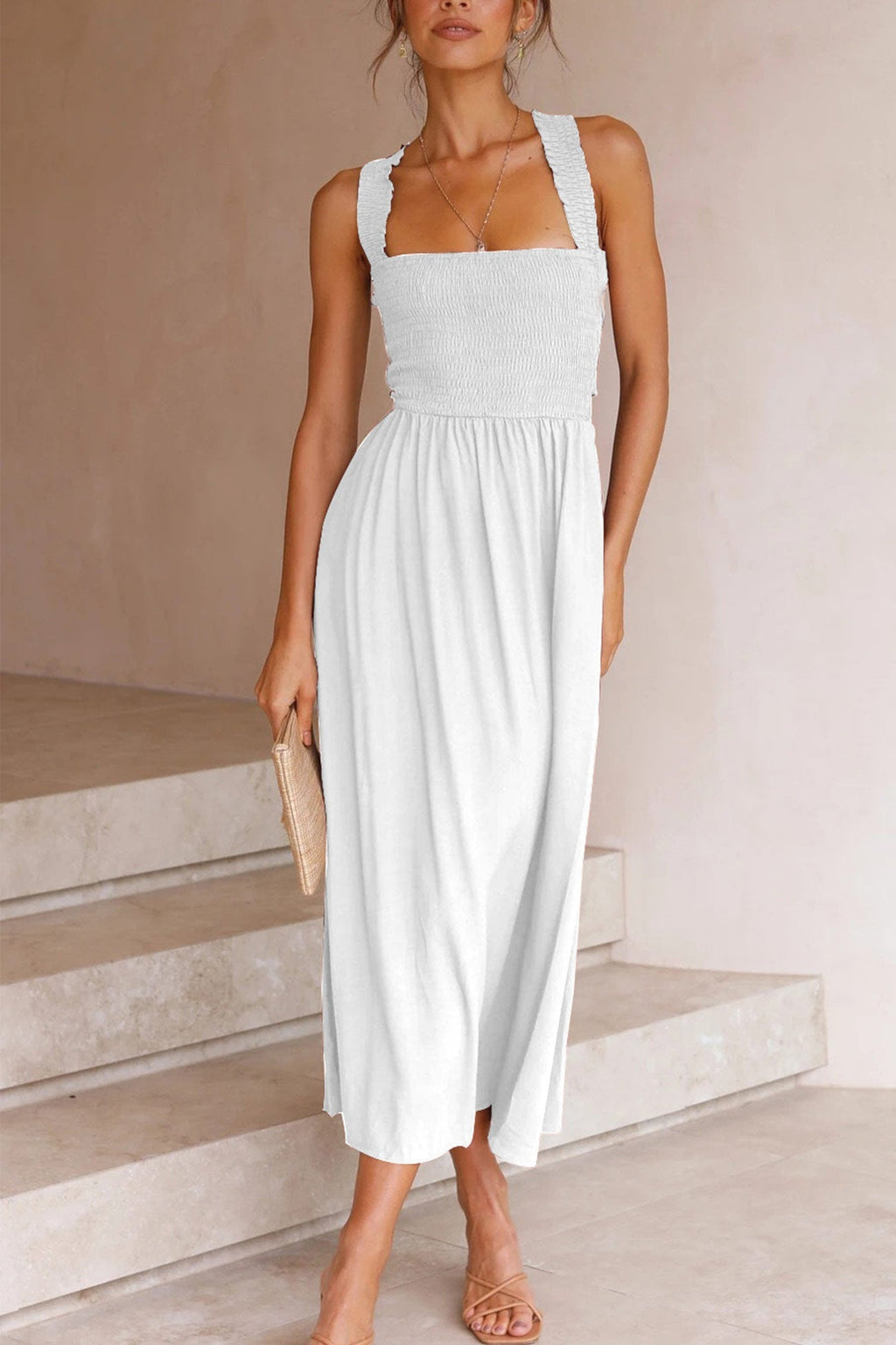 Valenzora | Midi-Kleid mit gekreuztem Rückenausschnitt
