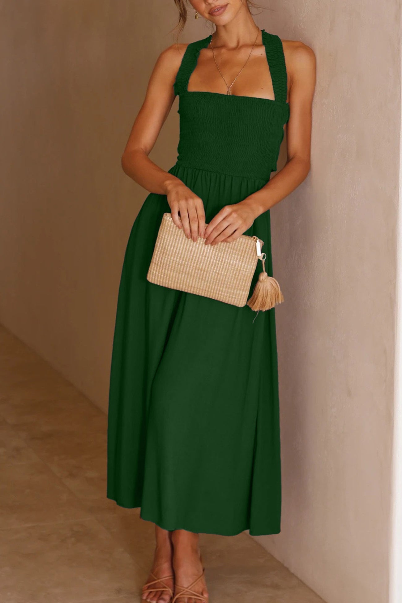Valenzora | Midi-Kleid mit gekreuztem Rückenausschnitt