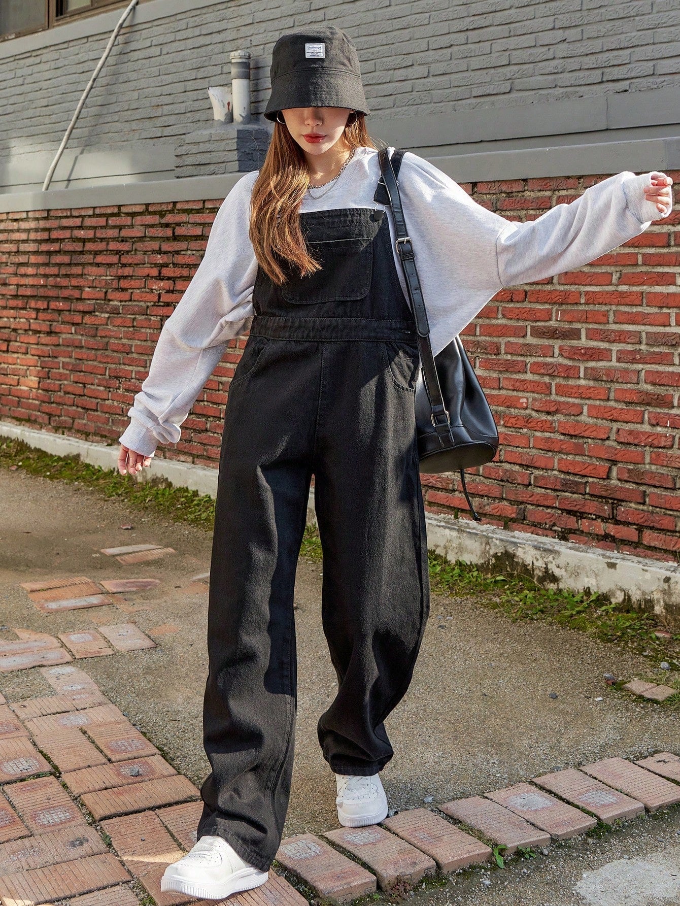 Valenzora | Slanted pocket denim dungarees without sweatshirt