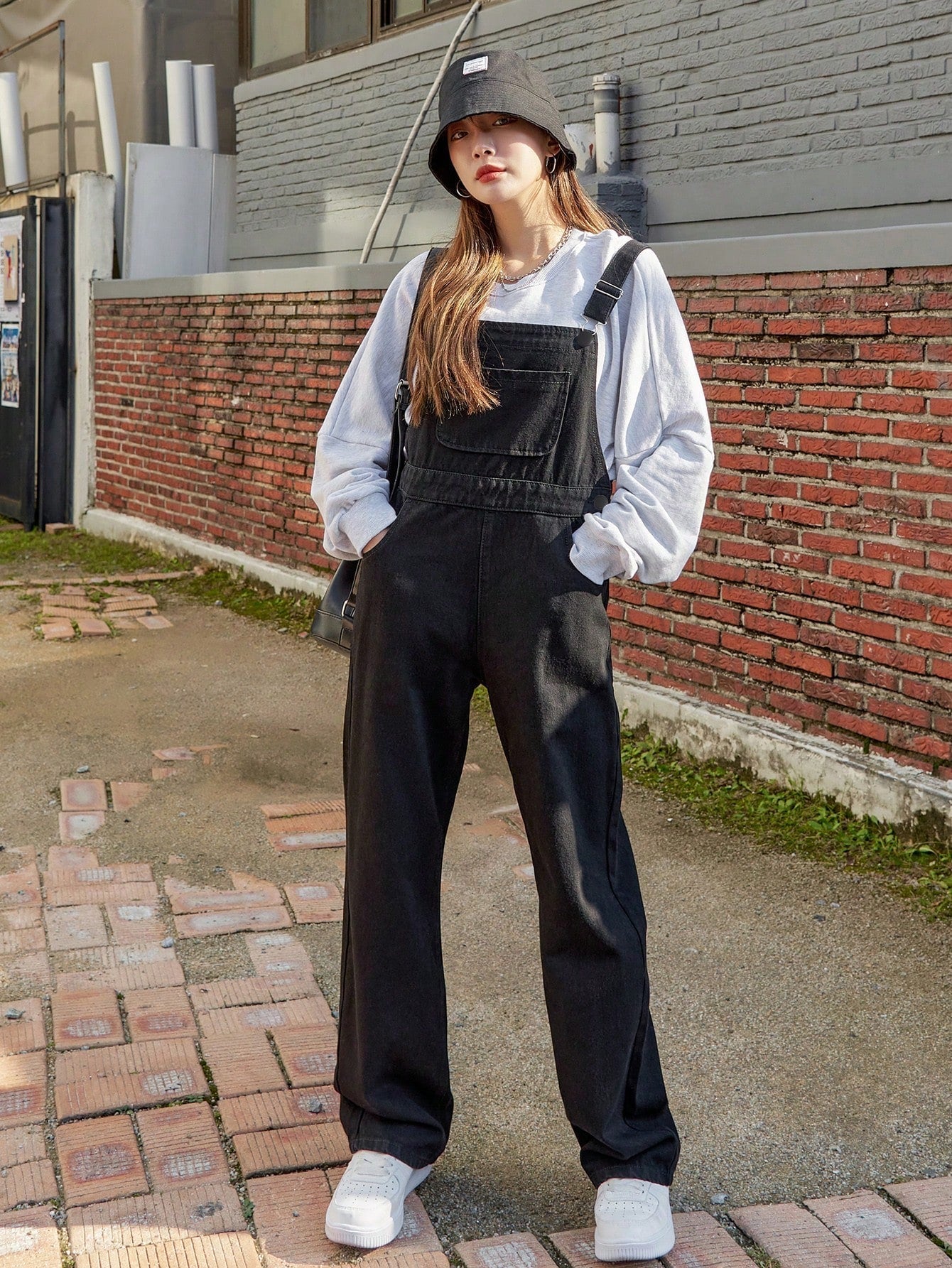 Valenzora | Slanted pocket denim dungarees without sweatshirt