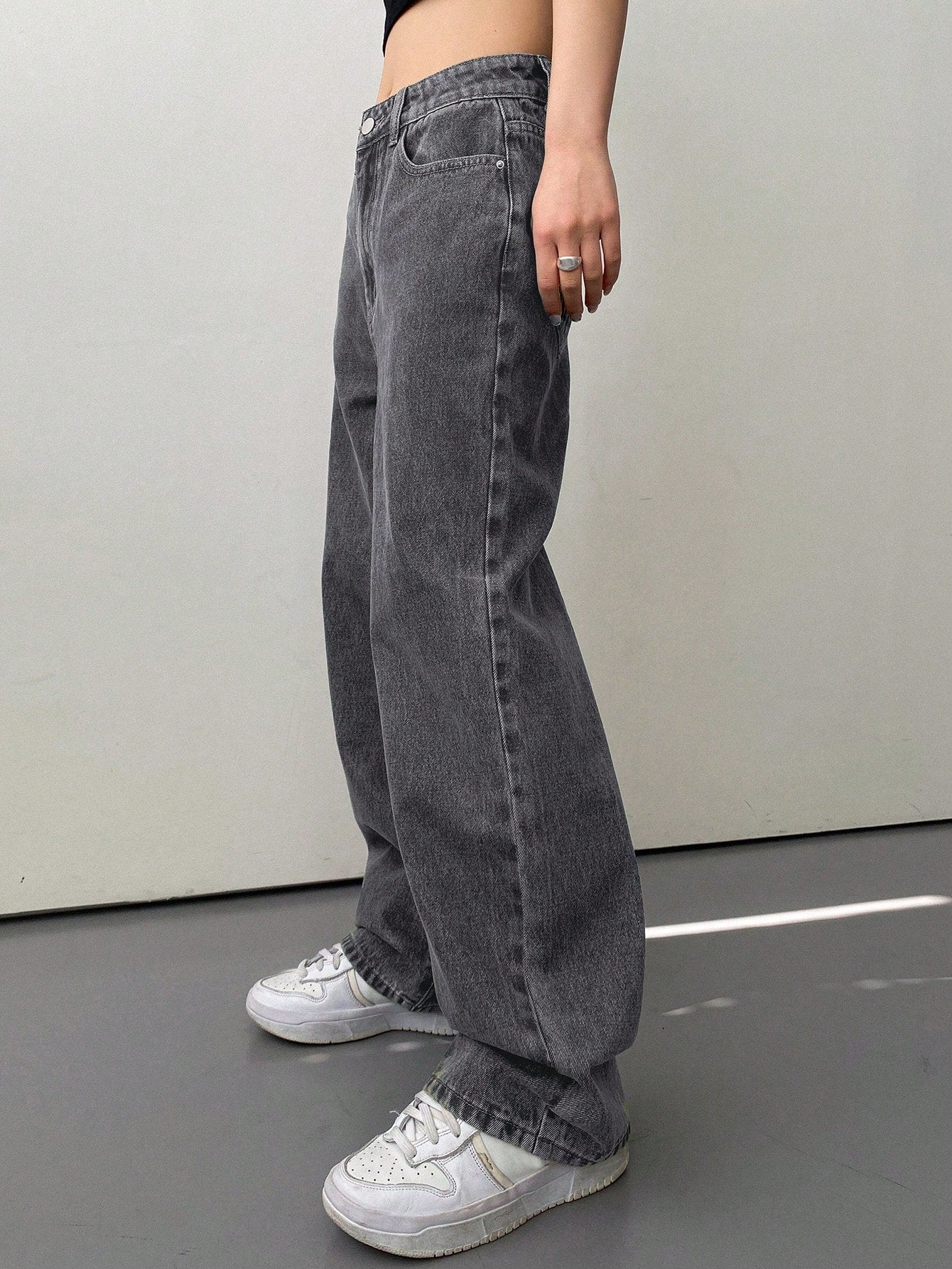 Valenzora | Schräge Tasche Straight Leg Jeans Baggy Jeans