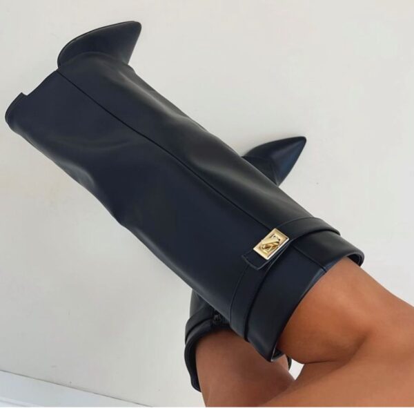 Valenzora | Klassische Stiefel