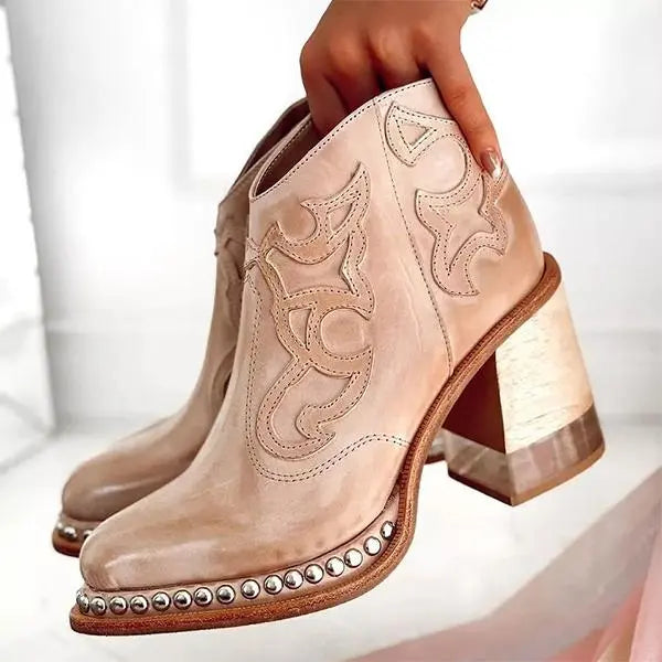 Valenzora Palmer Norwich Embroidered Leather Boots
