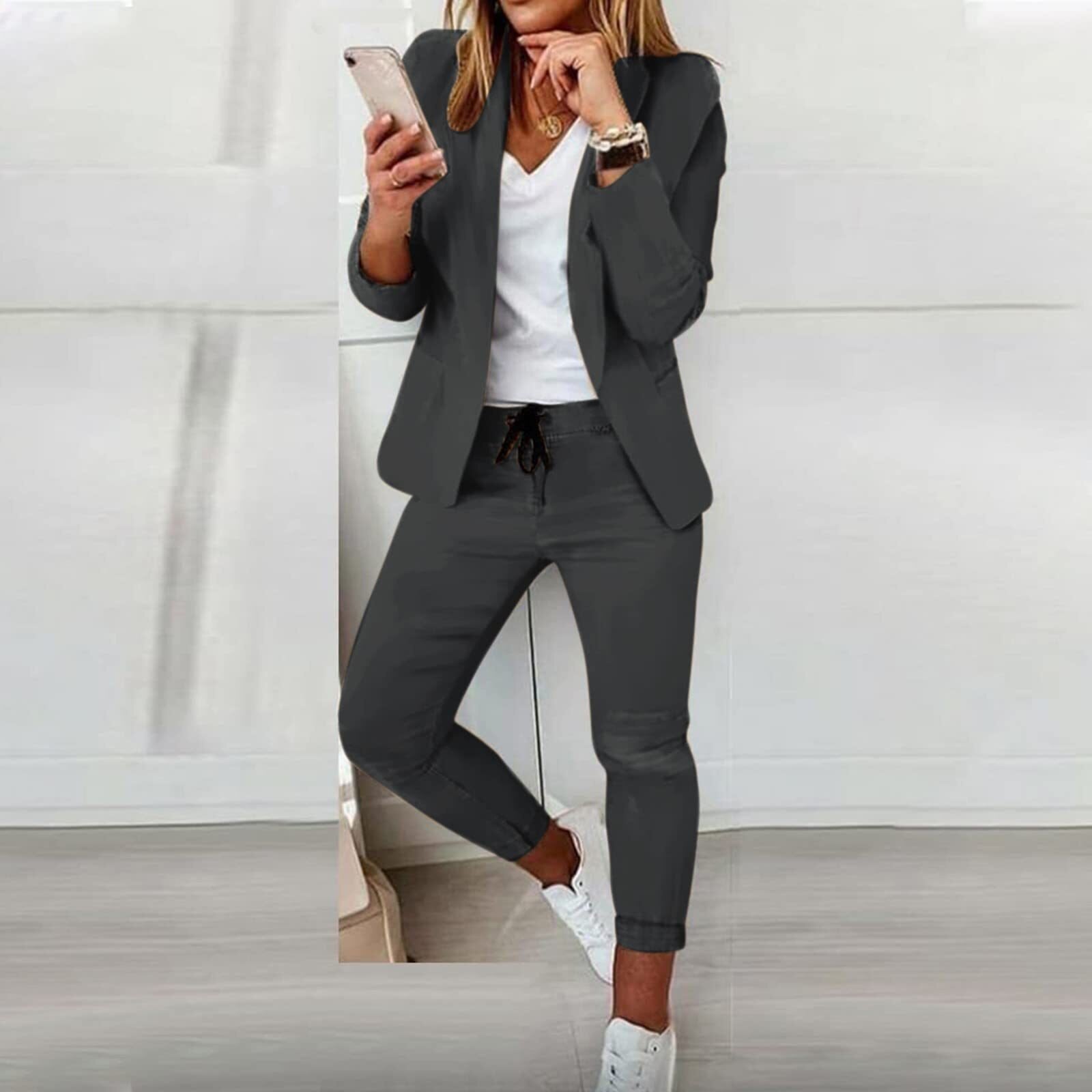 Valenzora | Woman's Stylish Suit