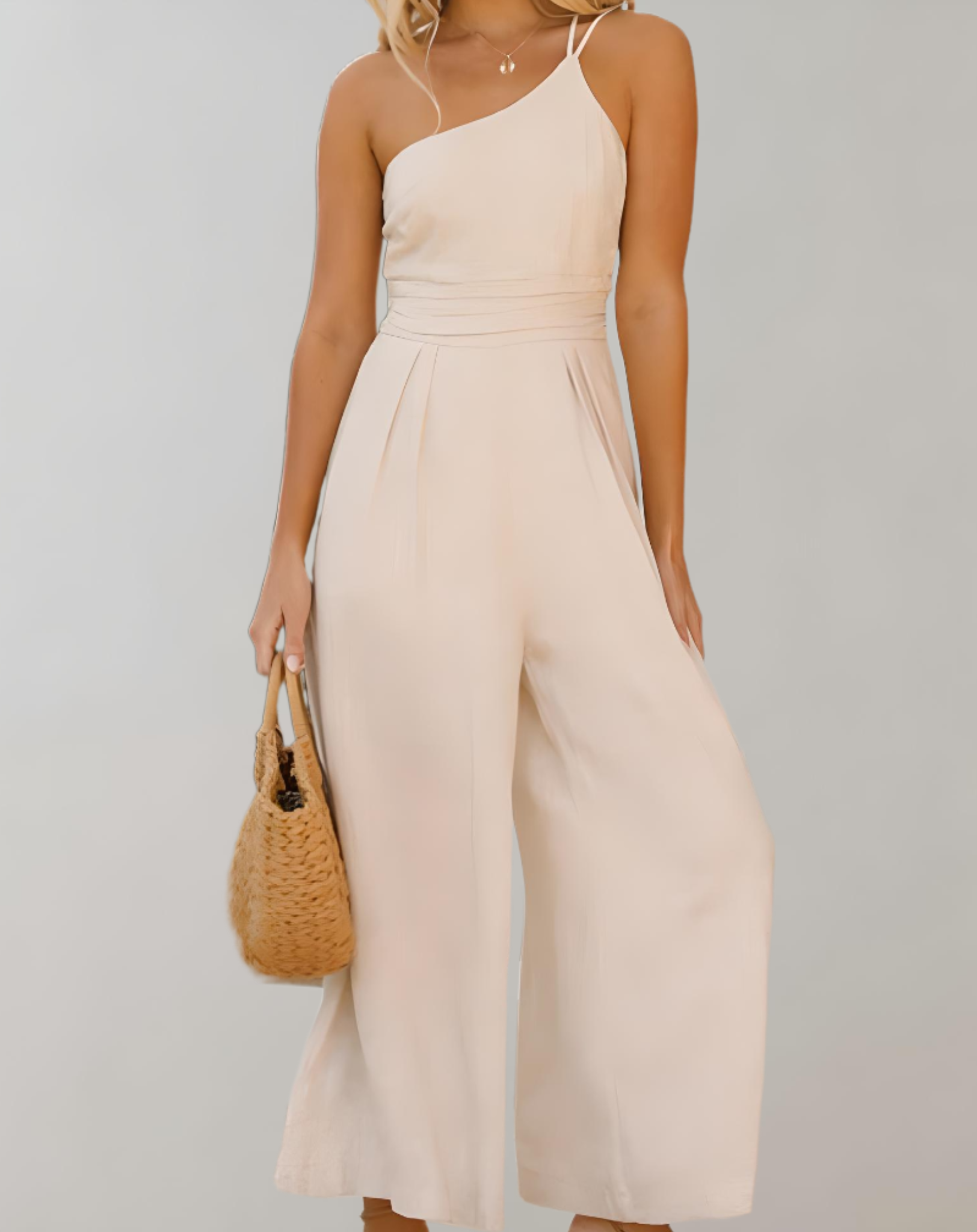 Valenzora | Eleganter Jumpsuit mit asymmetrischen Trägern