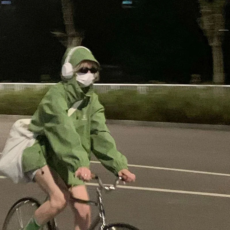 Valenzora – Wasserdichter Kapuzen-Windbreaker für Damen mit Reißverschluss