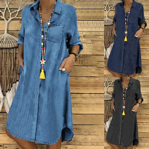Valenzora | Denim midi dress with rolled-up sleeves and chest pocket.