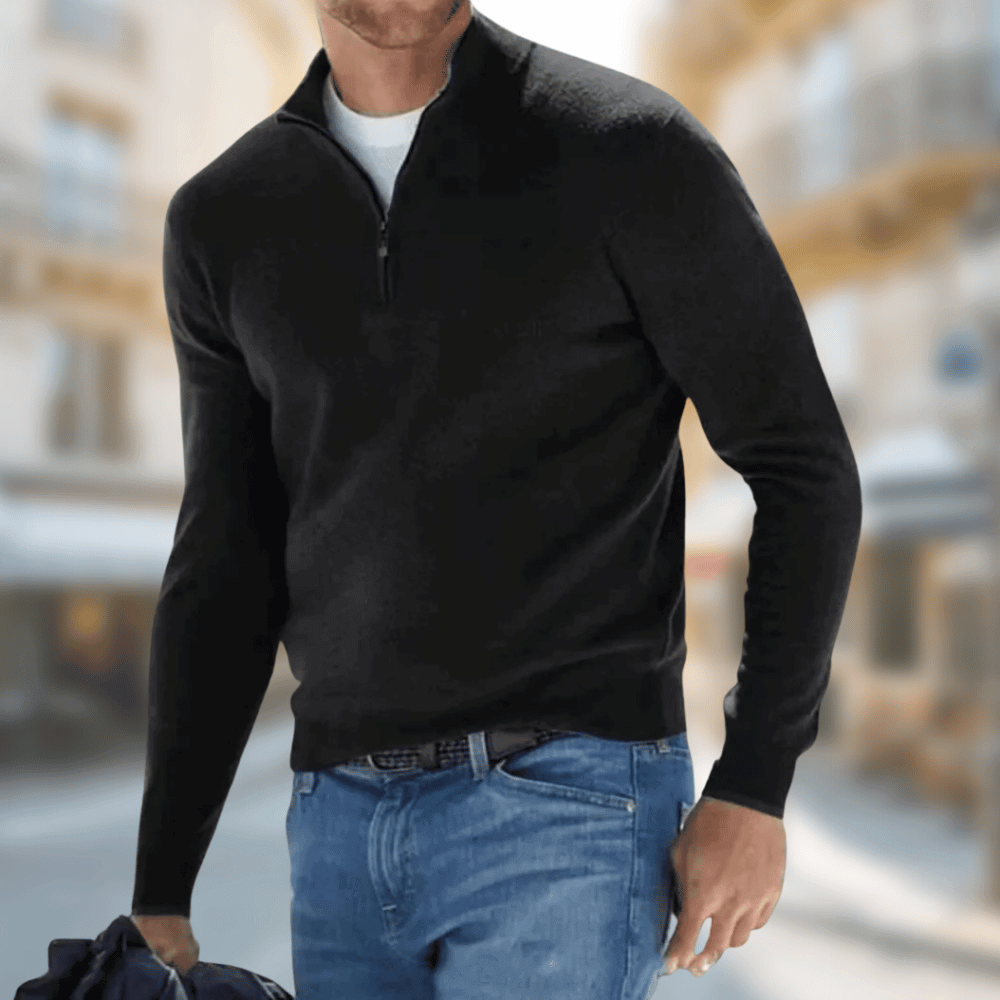 The comfortable and elegant sweater for the transitional season