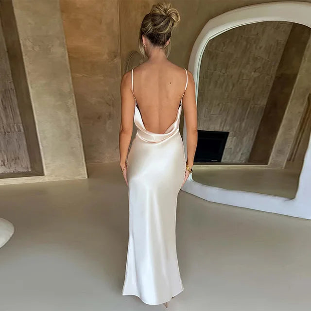 Valenzora | Backless satin dress for women
