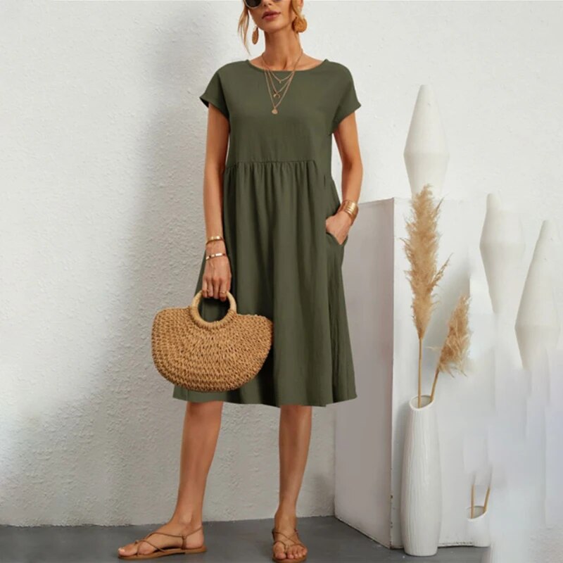 Cotton dress with round neck