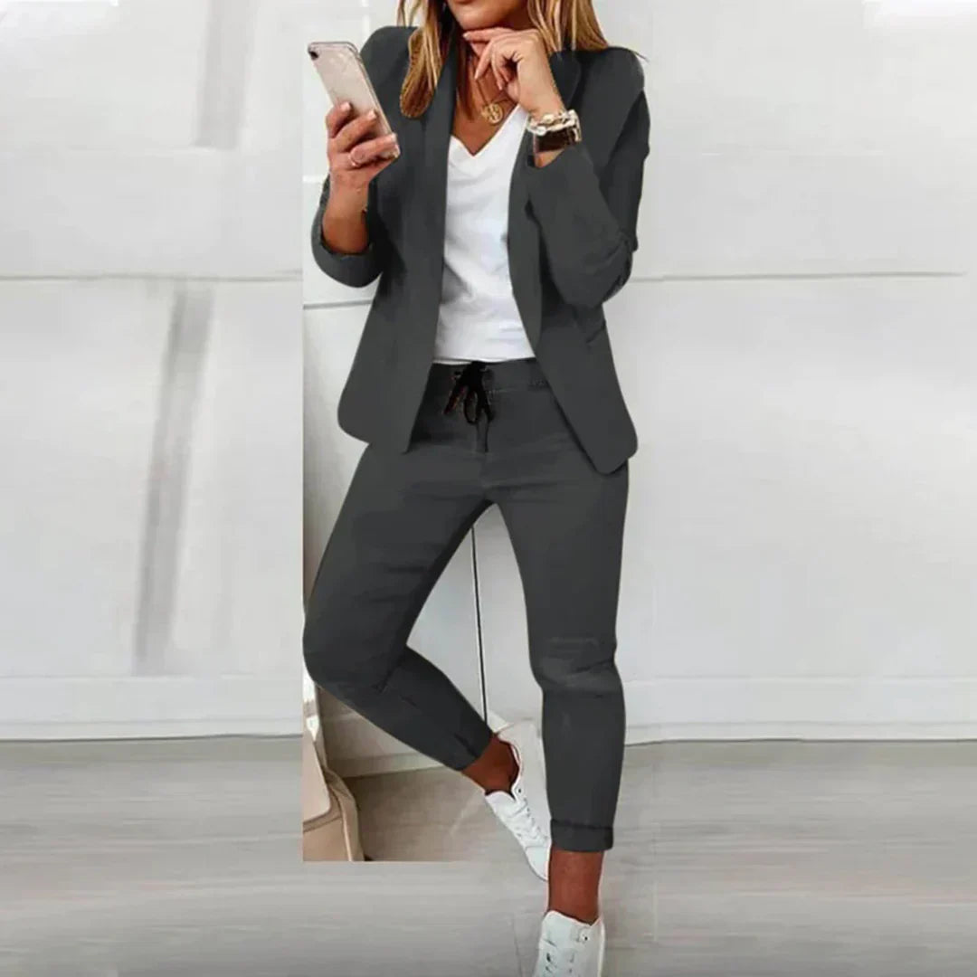 Valenzora | Blazer und Hose